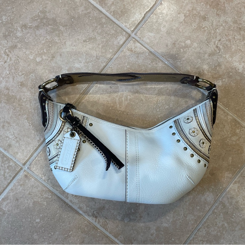 Coach White Leather Shoulder Bag